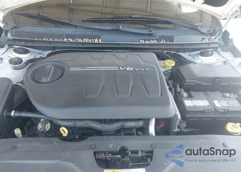 2015 Chrysler 200 S из США, поврежденный, VIN 1C3CCCBG7FN528313